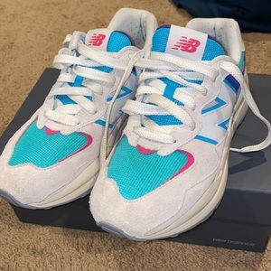 Womens NEW BALANCE 47/50 Incubation